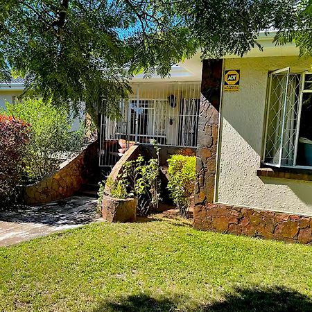 Munro Suites Port Elizabeth Kültér fotó