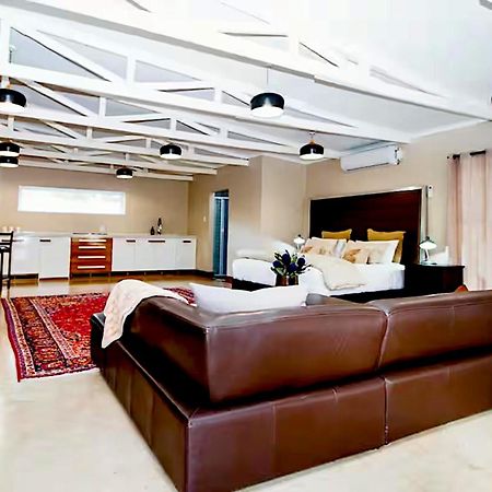 Munro Suites Port Elizabeth Kültér fotó